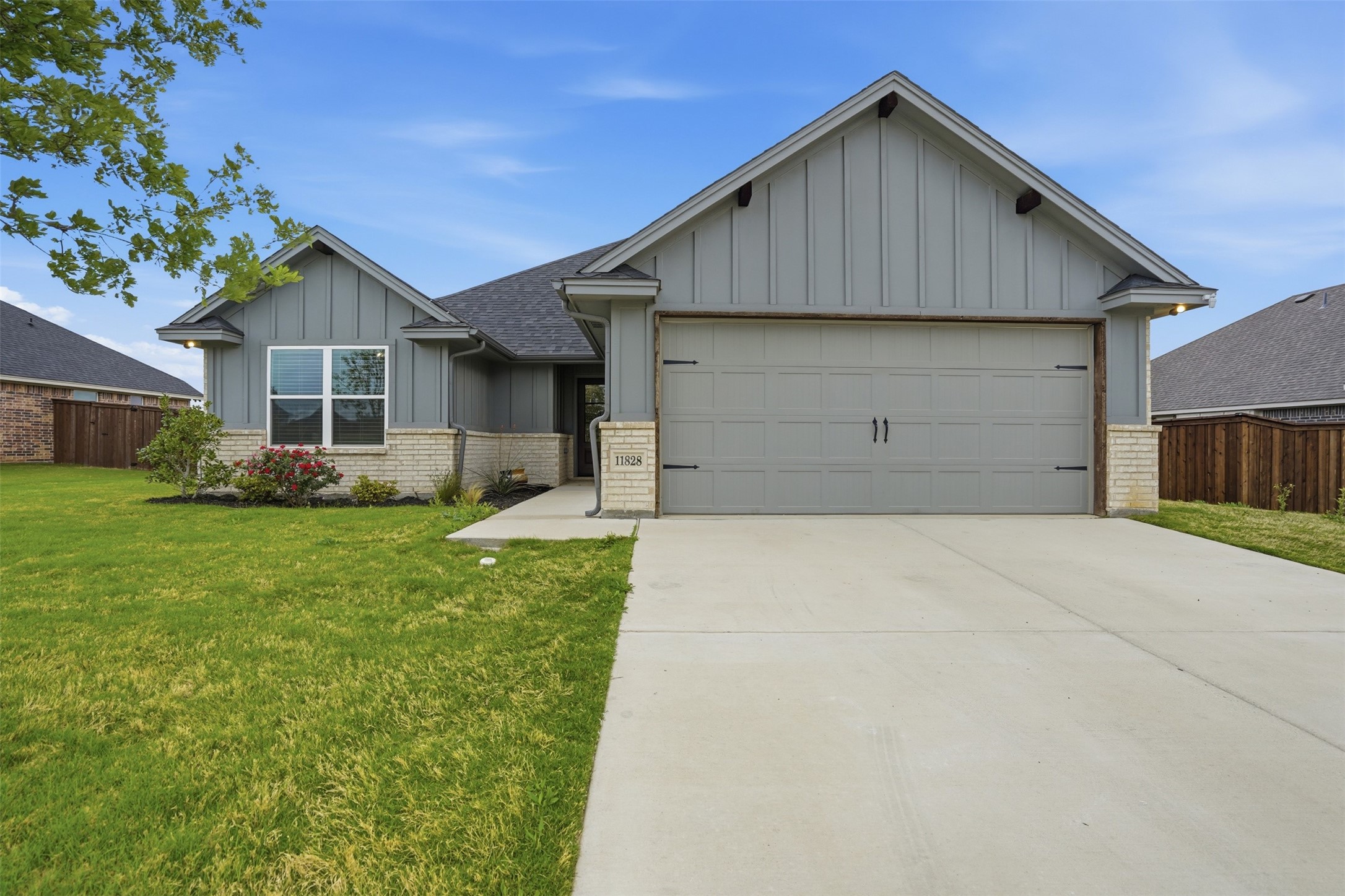 11828 Serval Street Godley TX 76044