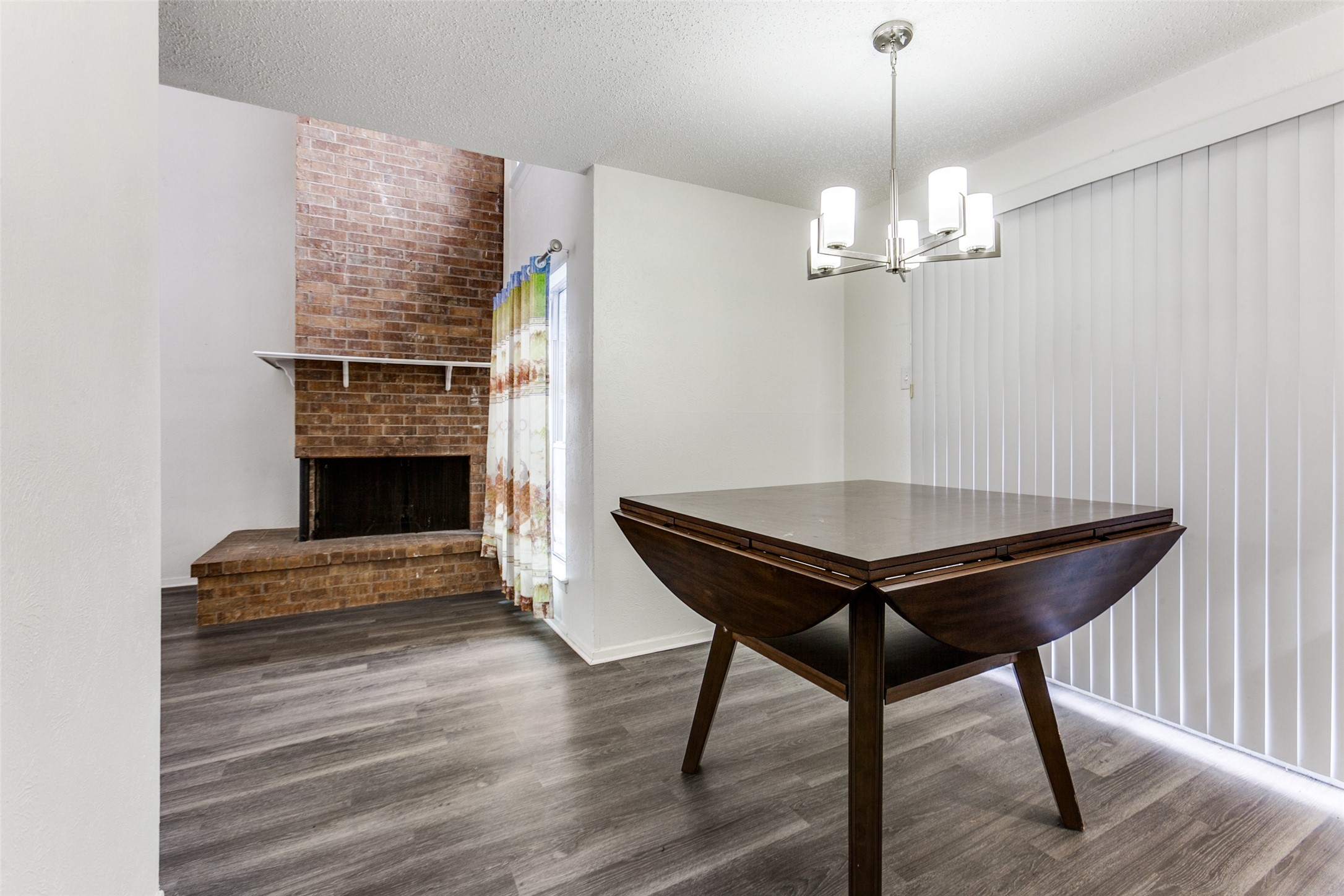 1804 Highbrook Court Garland TX 75044