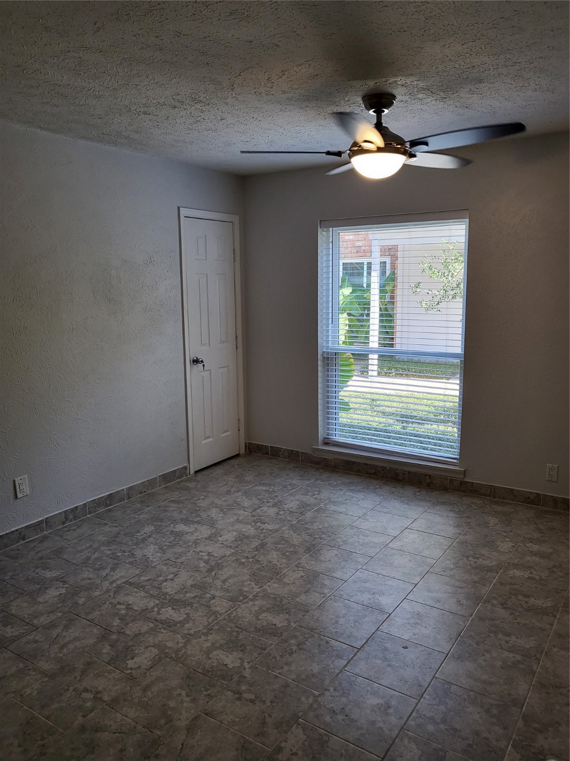 4317 Hartford Street Dallas TX 75219