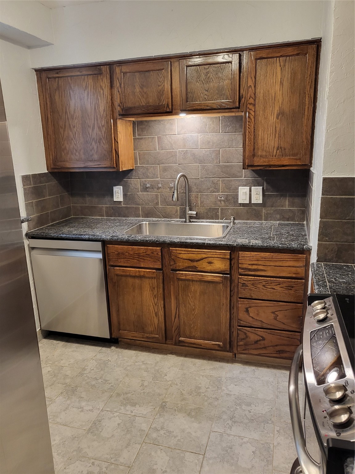 4317 Hartford Street Dallas TX 75219