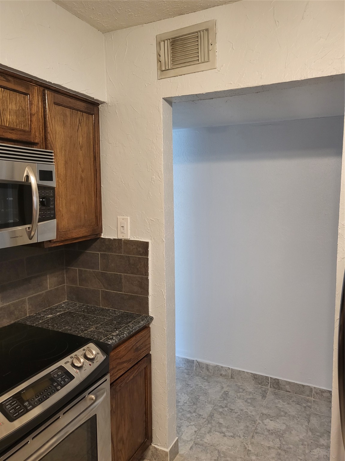 4317 Hartford Street Dallas TX 75219