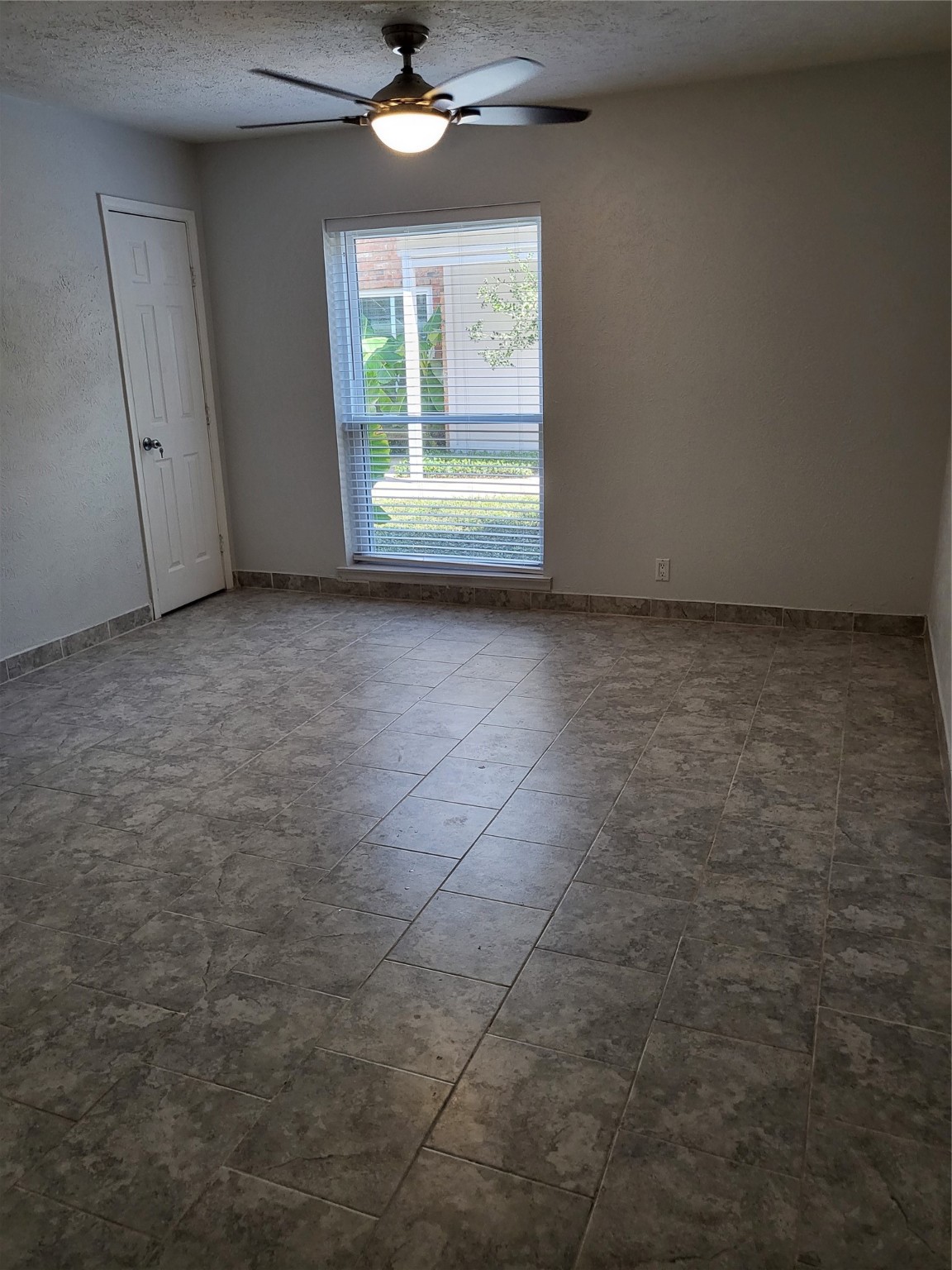 4317 Hartford Street Dallas TX 75219