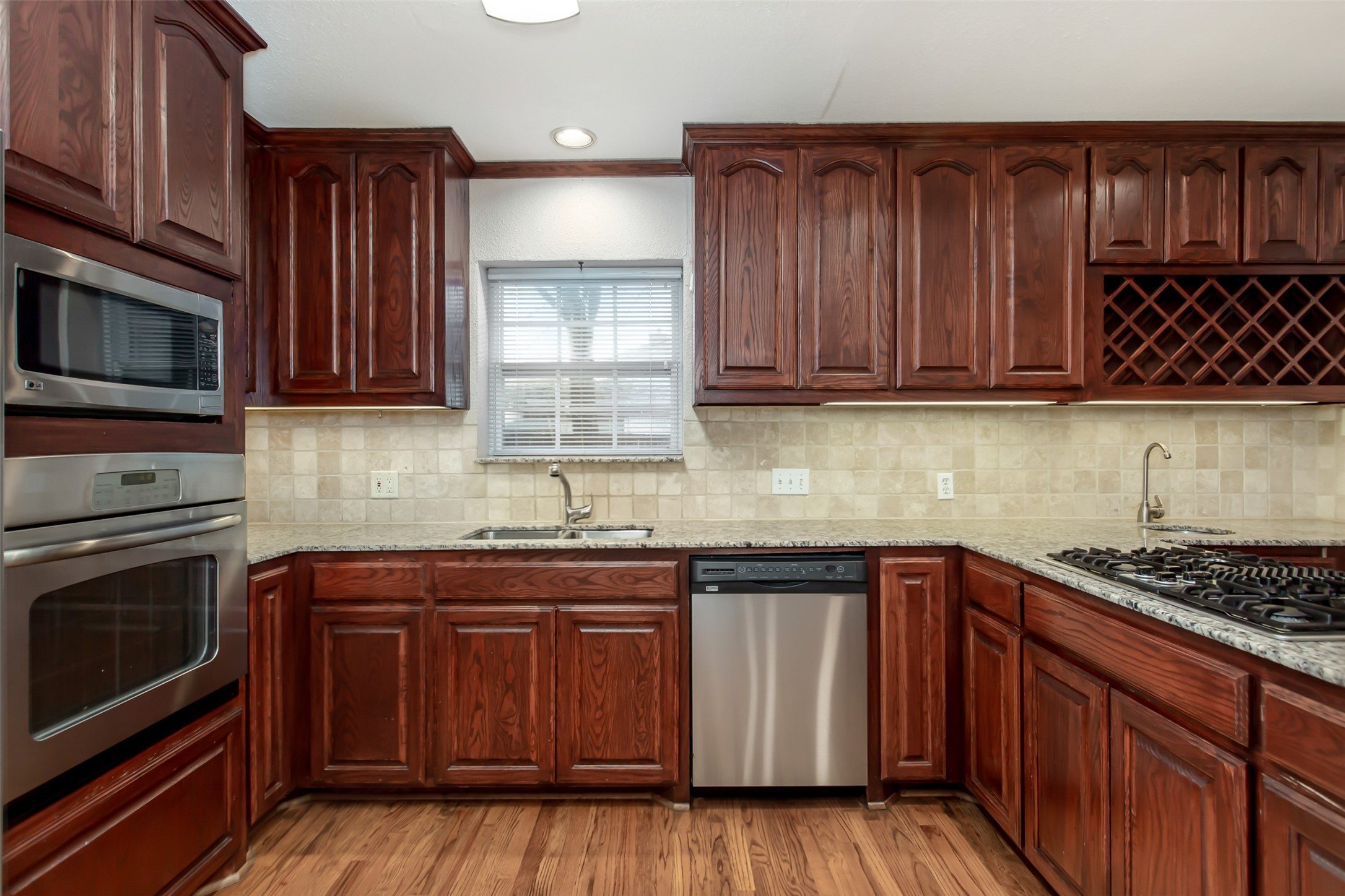 6219 Penrose Avenue Dallas TX 75214