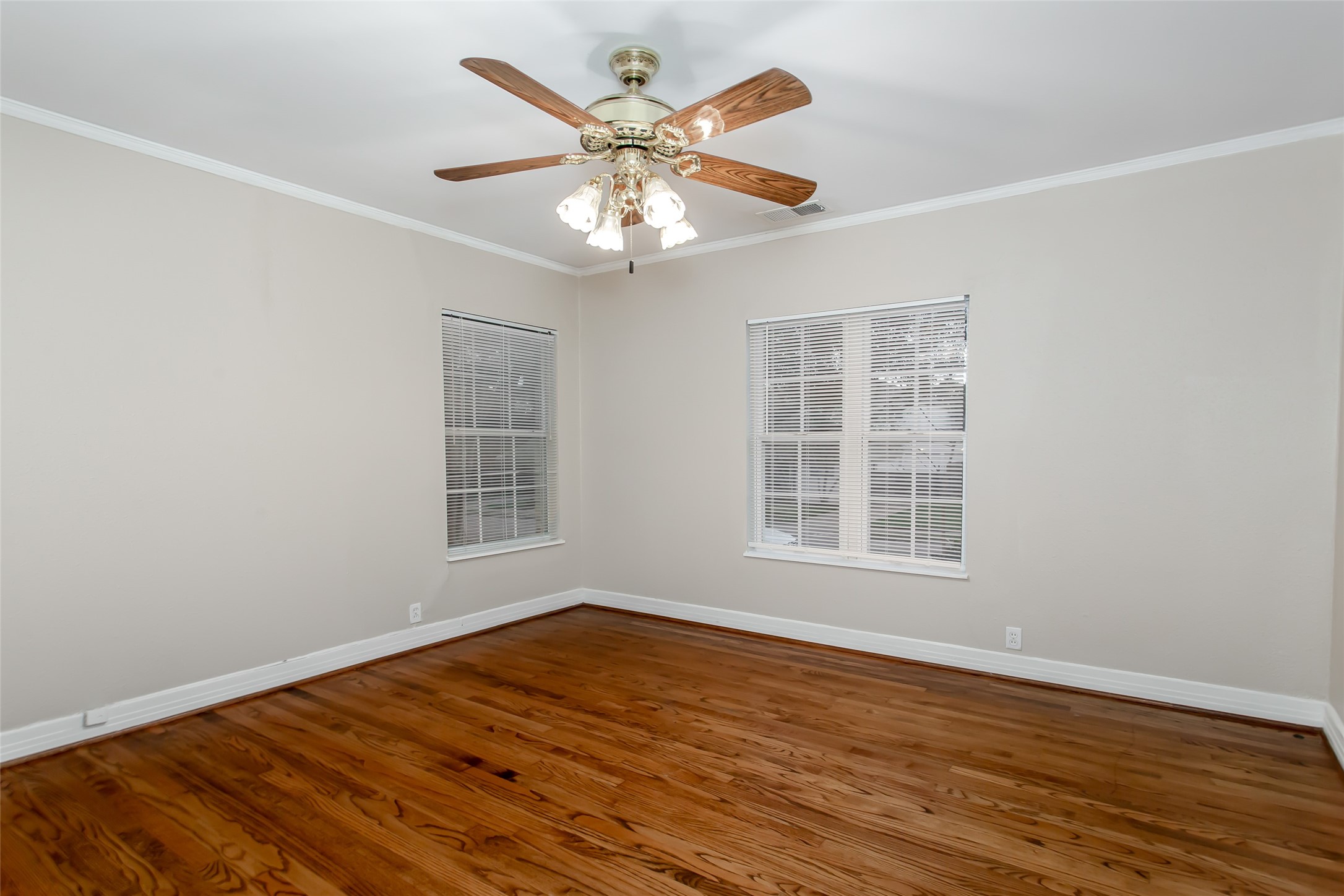 6219 Penrose Avenue Dallas TX 75214