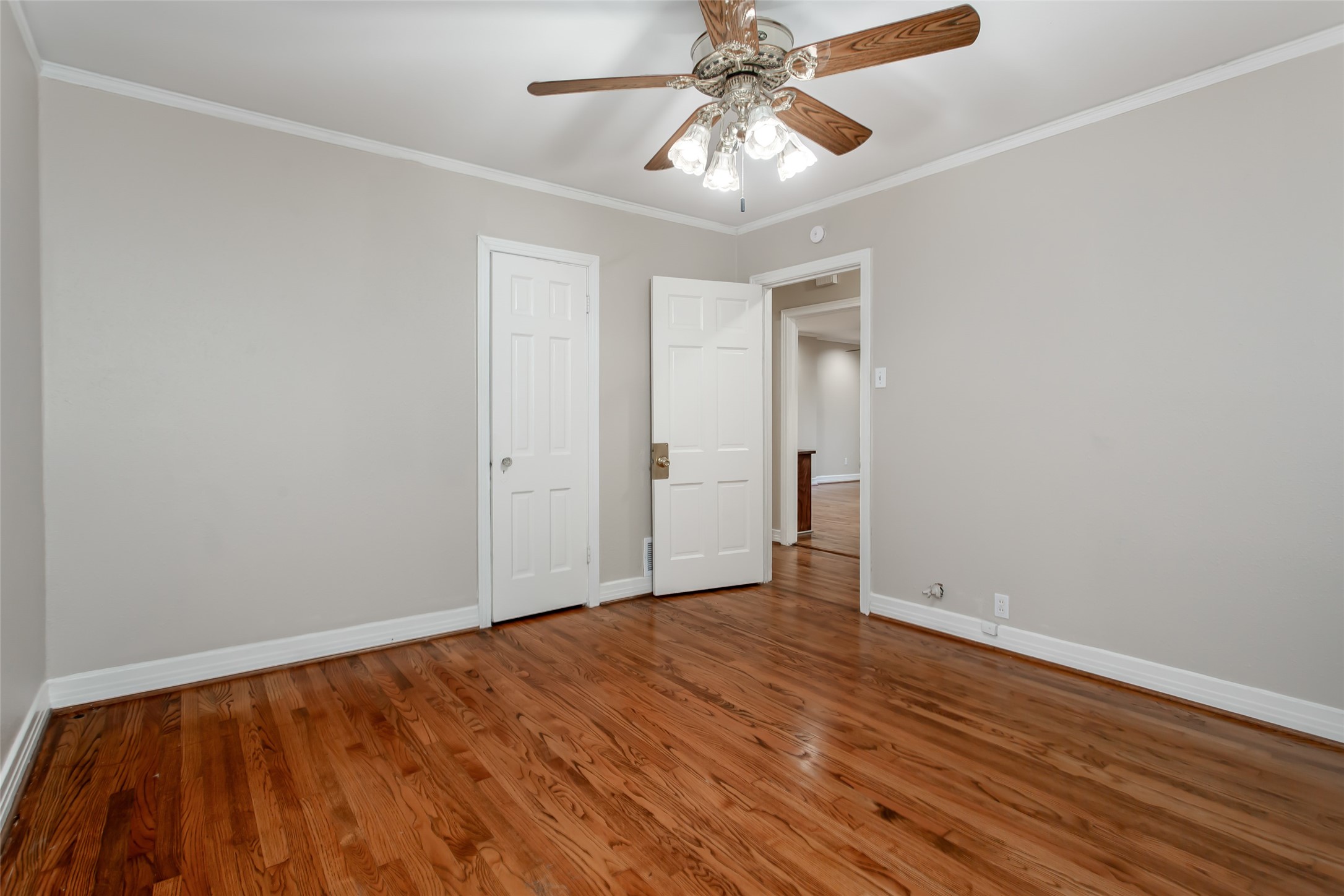 6219 Penrose Avenue Dallas TX 75214