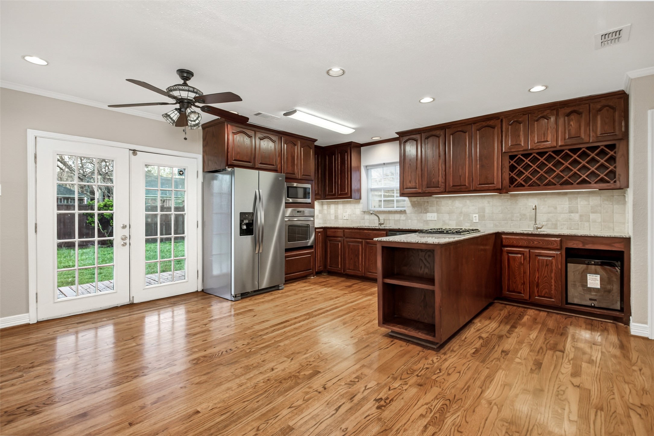 6219 Penrose Avenue Dallas TX 75214
