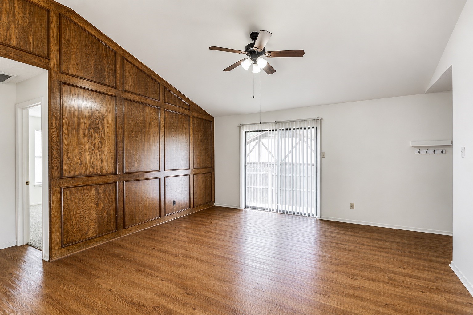 1140 Jameson Street Weatherford TX 76086