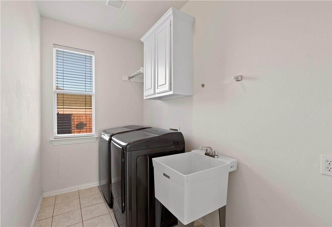 1313 Bradbury Drive Carrollton TX 75007