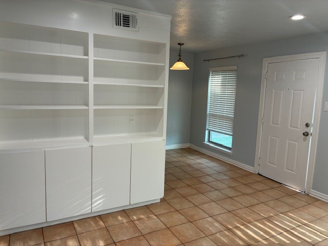 425 S Oak Street Arlington TX 76010