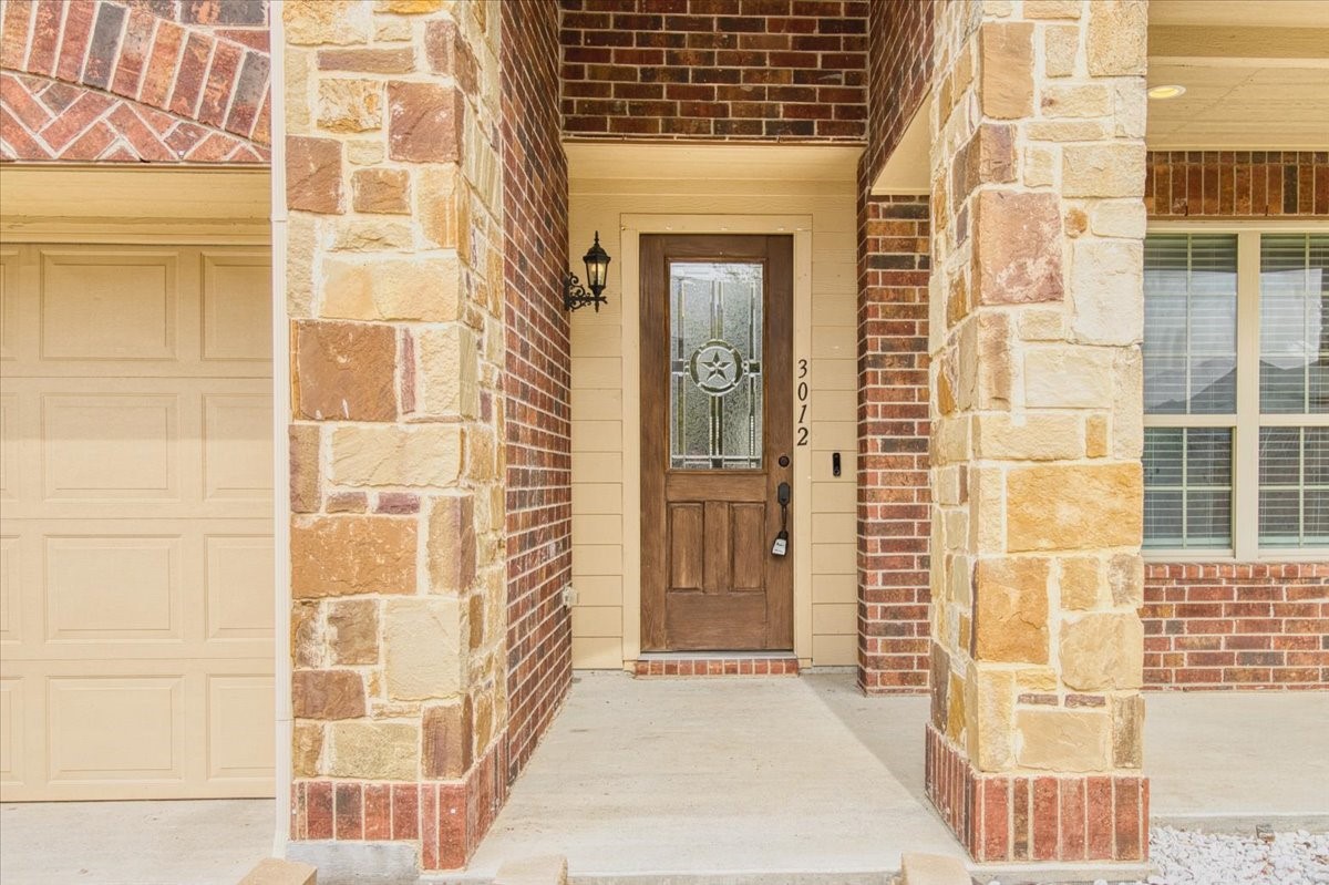 3012 Whitetail Chase Drive Fort Worth TX 76108