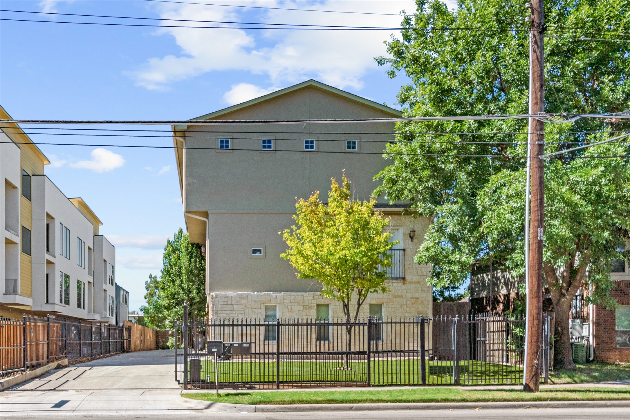 4417 Gennaro Street Dallas TX 75204
