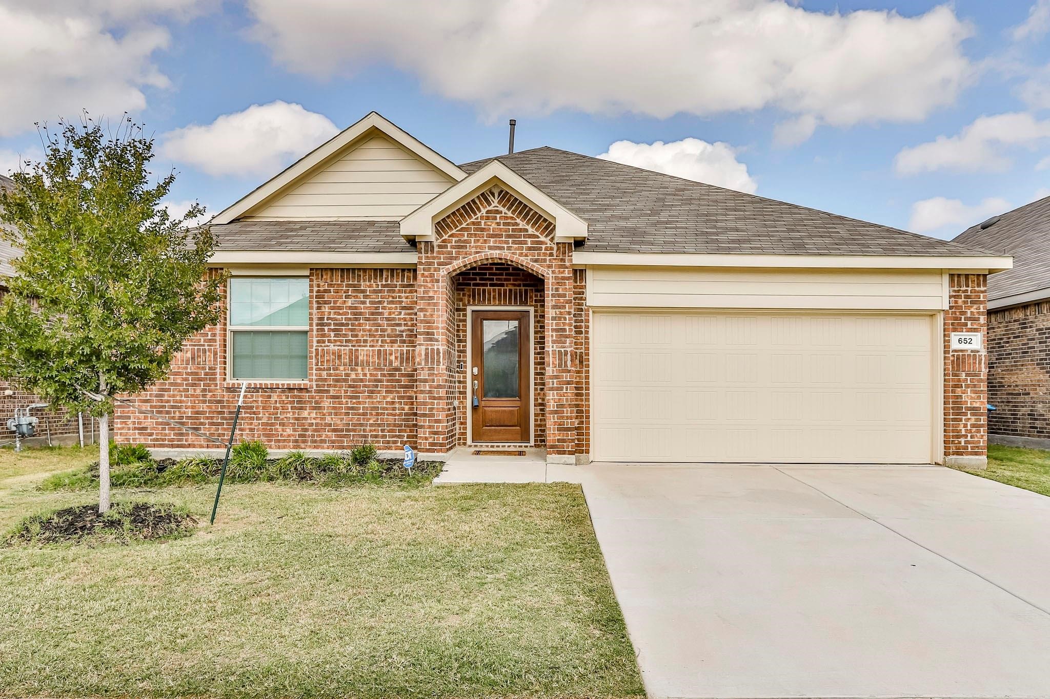 652 Ridgeback Trail Fort Worth TX 76052