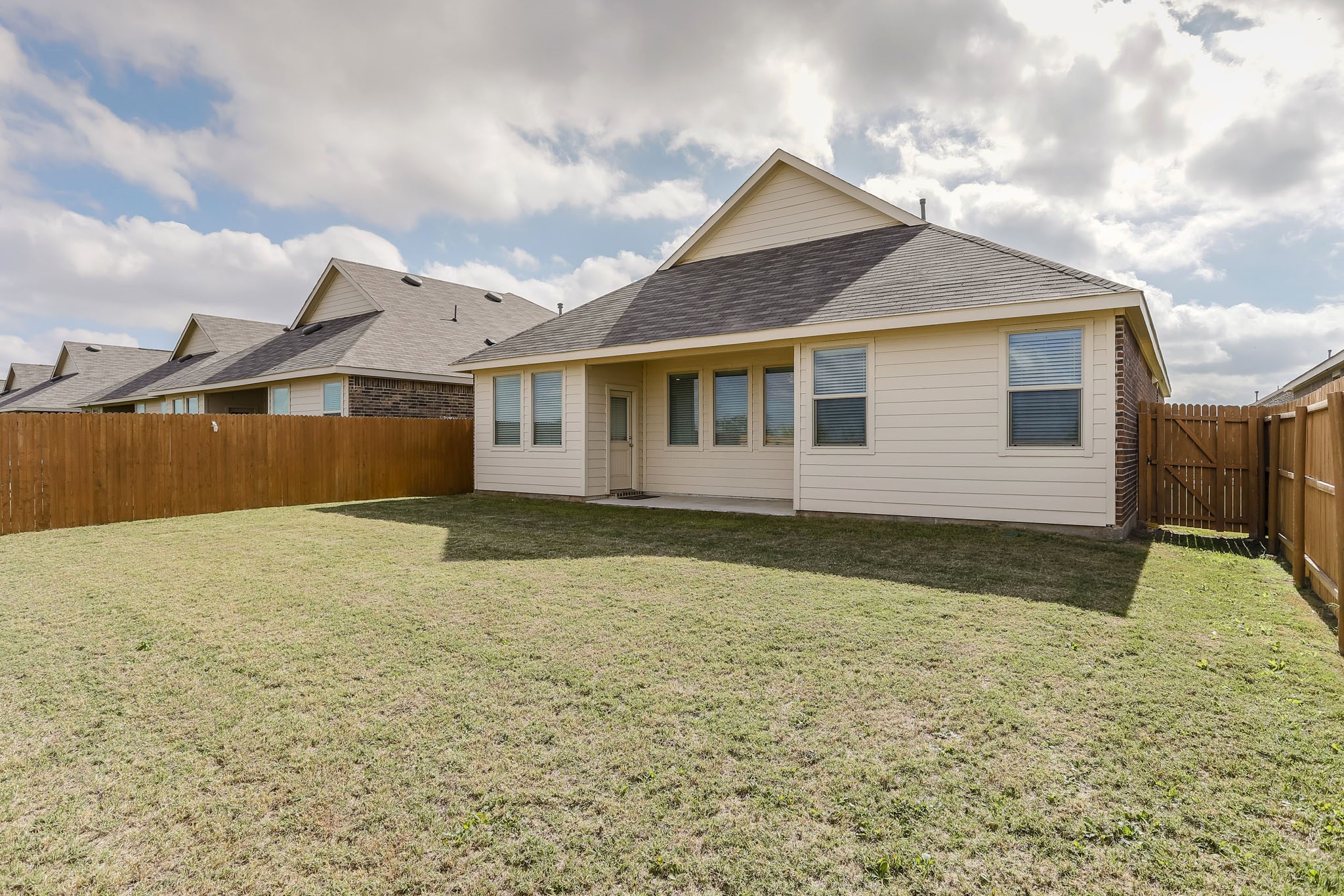 652 Ridgeback Trail Fort Worth TX 76052