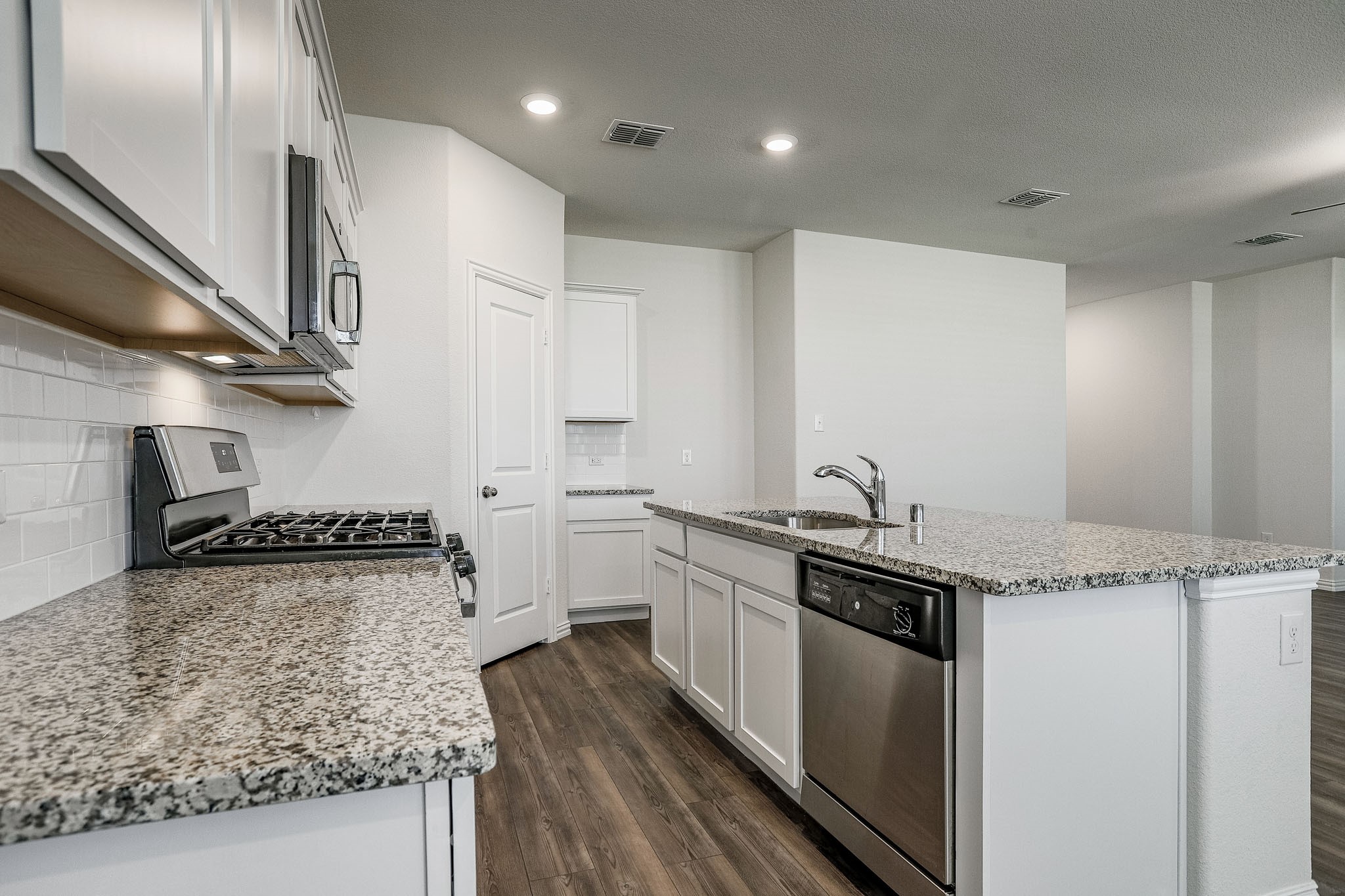 652 Ridgeback Trail Fort Worth TX 76052
