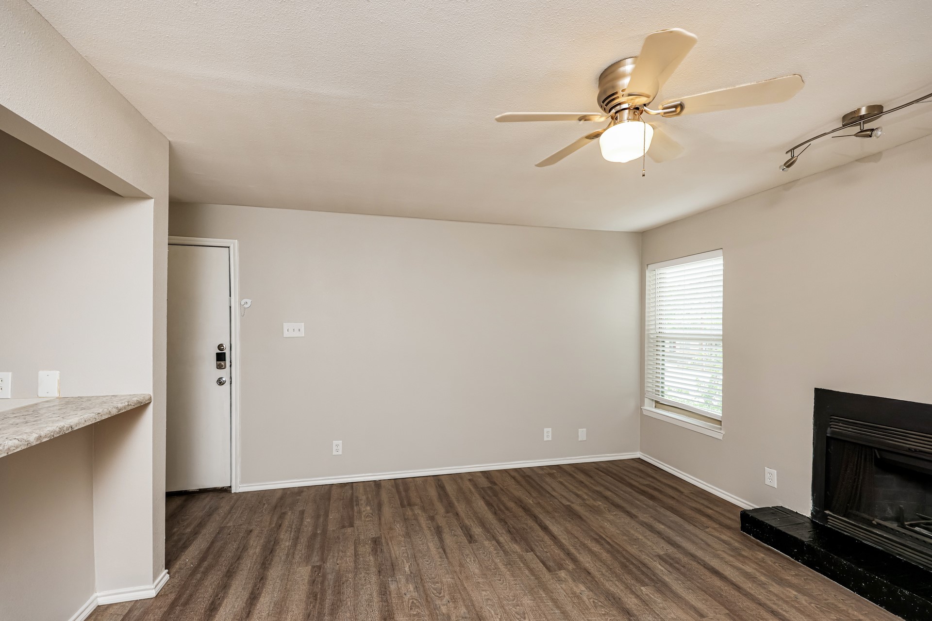 4622 Monarch Street Dallas TX 75204