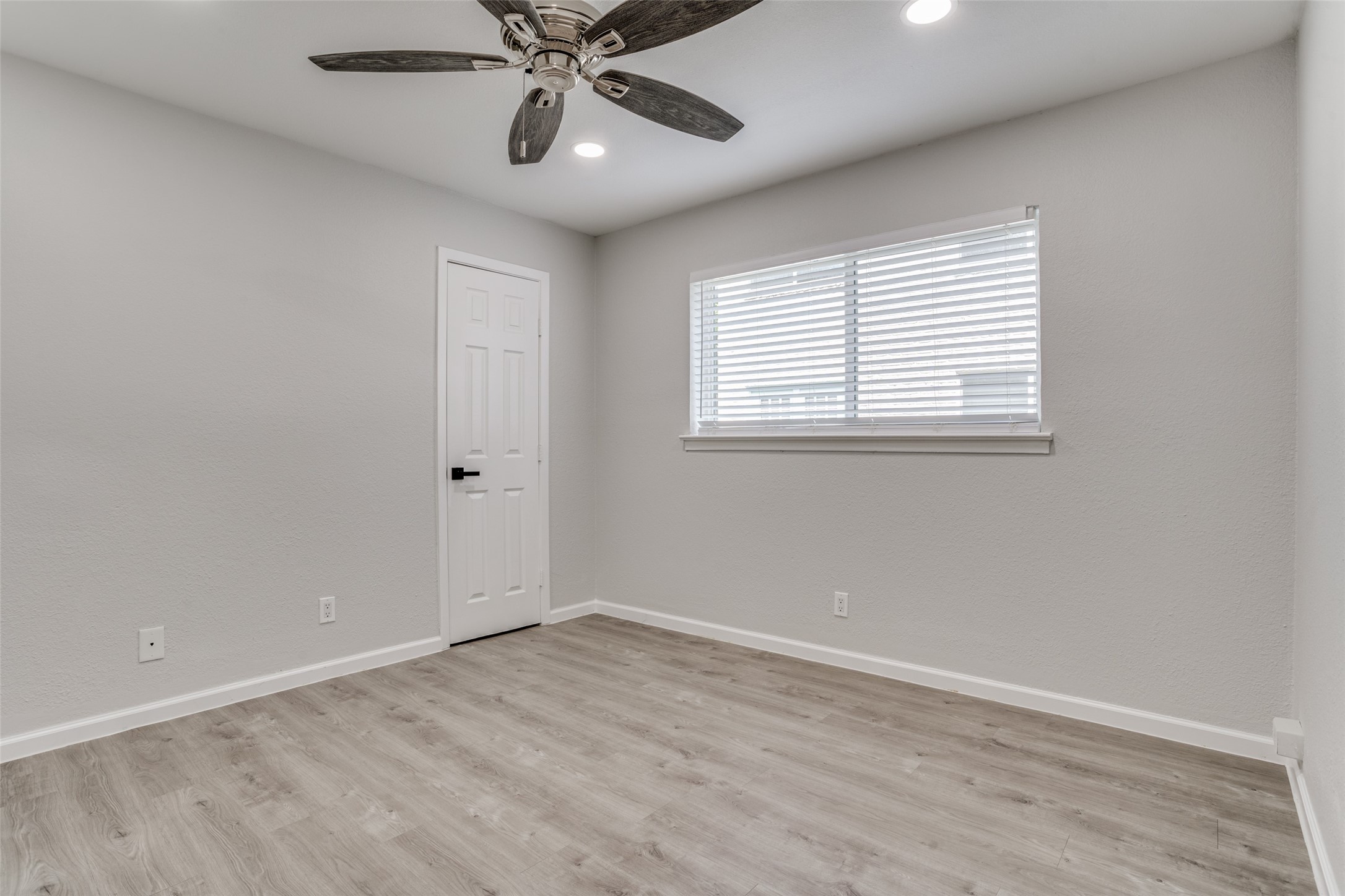 5444 Gaston Avenue Dallas TX 75214