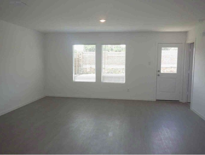 728 Dressage Lane Aubrey TX 76227