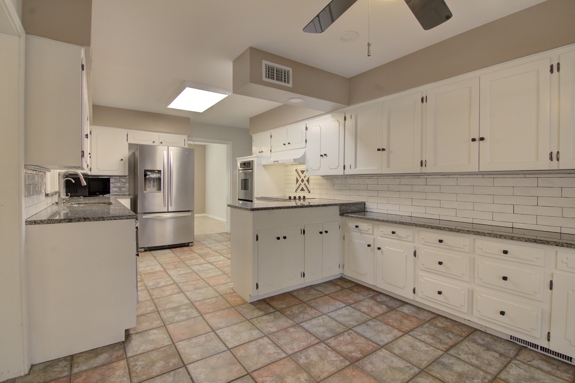 3763 Vinecrest Drive Dallas TX 75229
