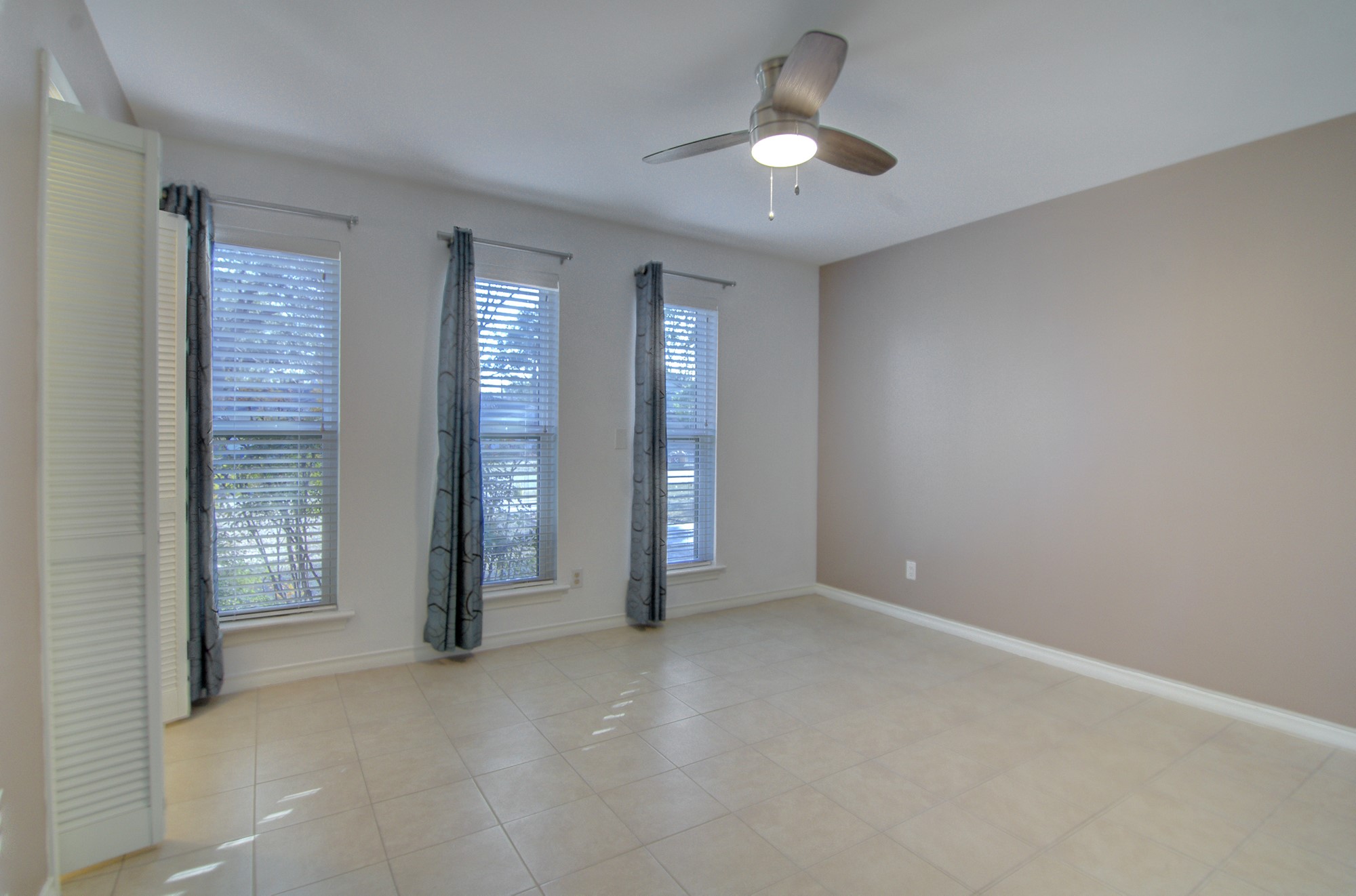 3763 Vinecrest Drive Dallas TX 75229