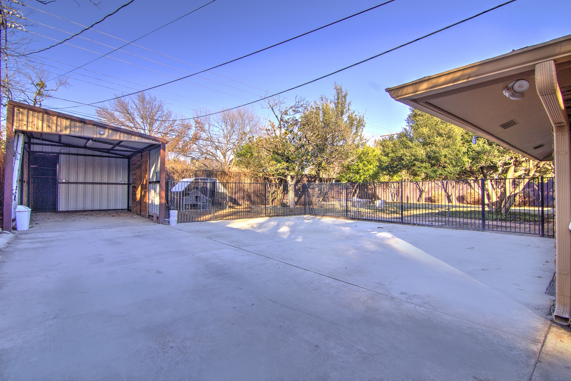 3763 Vinecrest Drive Dallas TX 75229