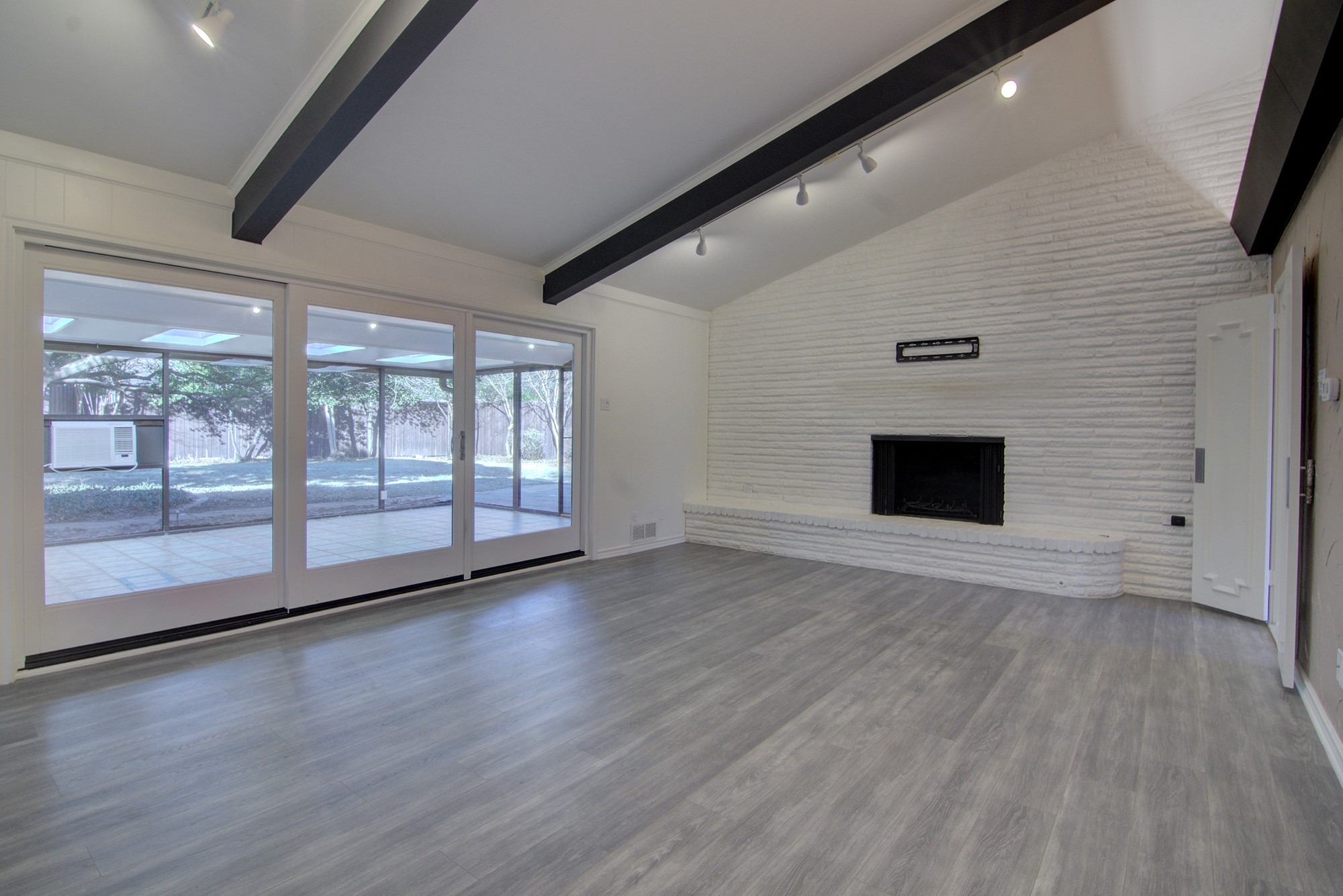 3763 Vinecrest Drive Dallas TX 75229
