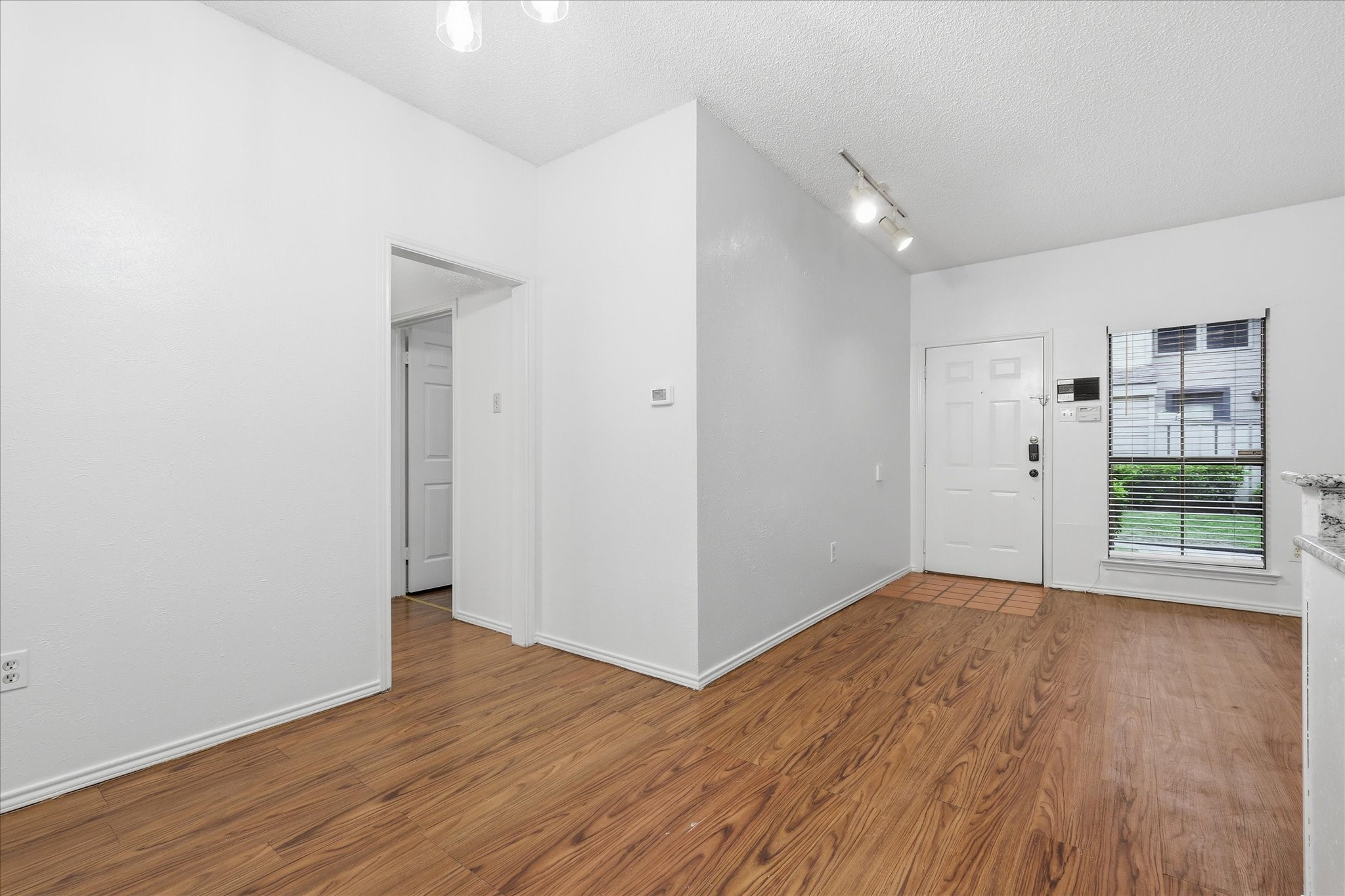 9600 Royal Lane Dallas TX 75243
