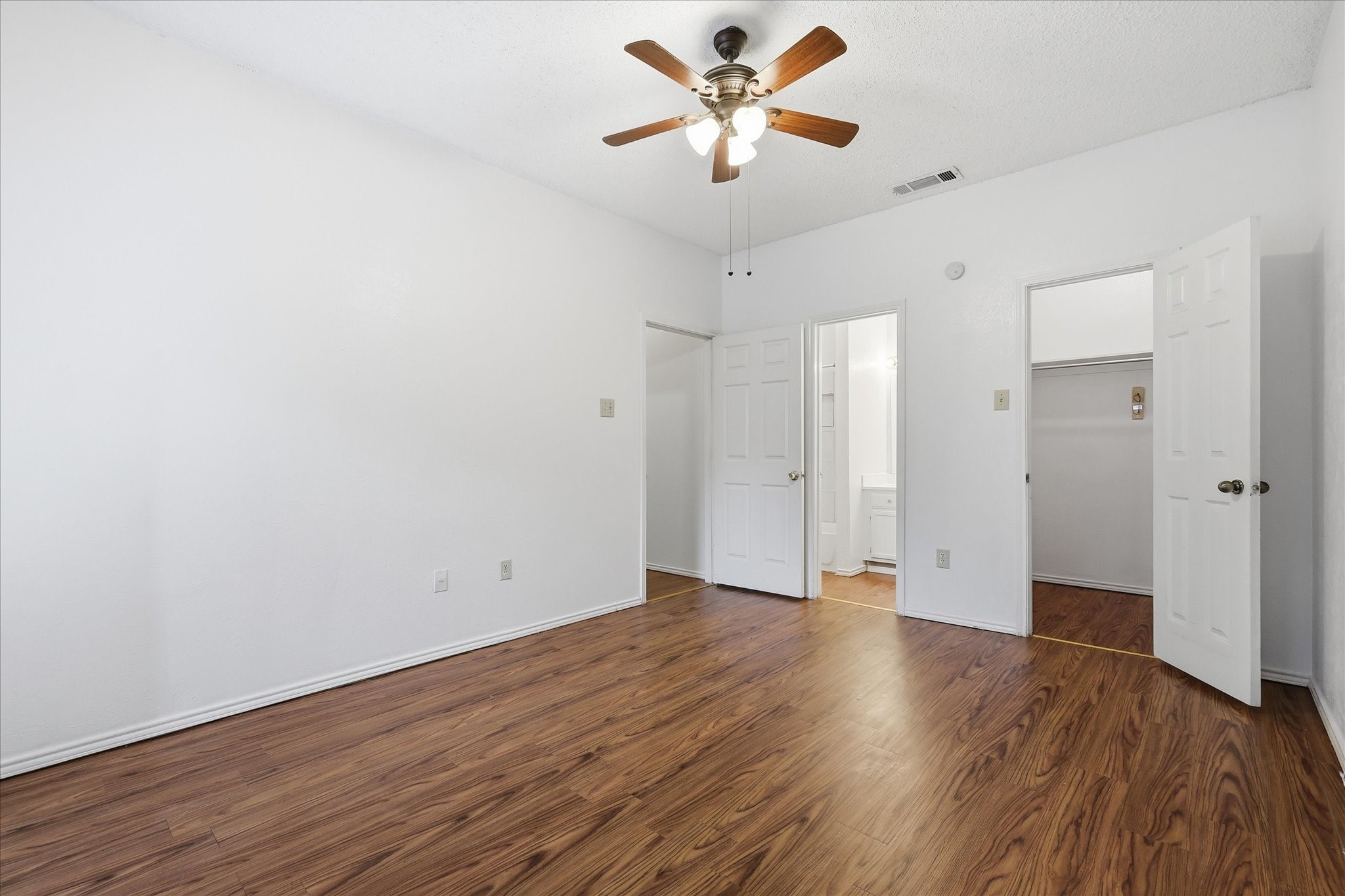 9600 Royal Lane Dallas TX 75243