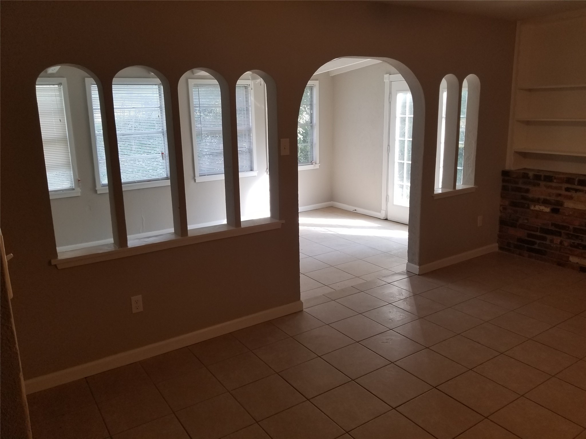 3460 Edith Lane Haltom City TX 76117