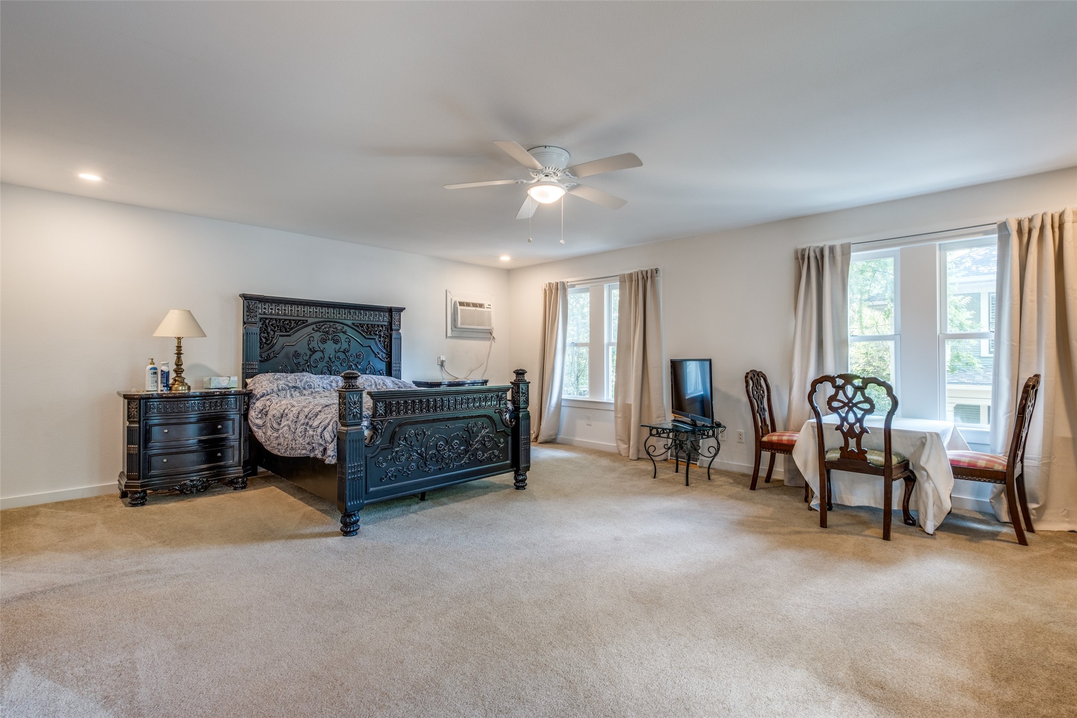 4818 Tremont Street Dallas TX 75246