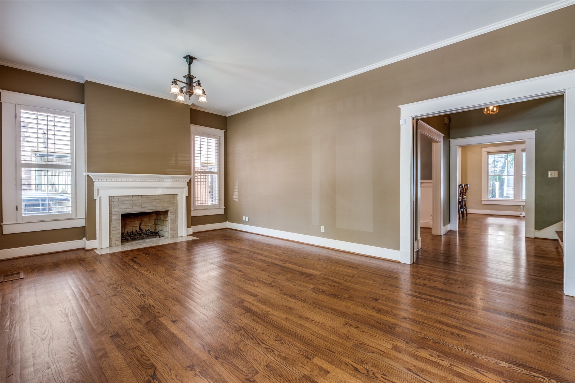 4818 Tremont Street Dallas TX 75246