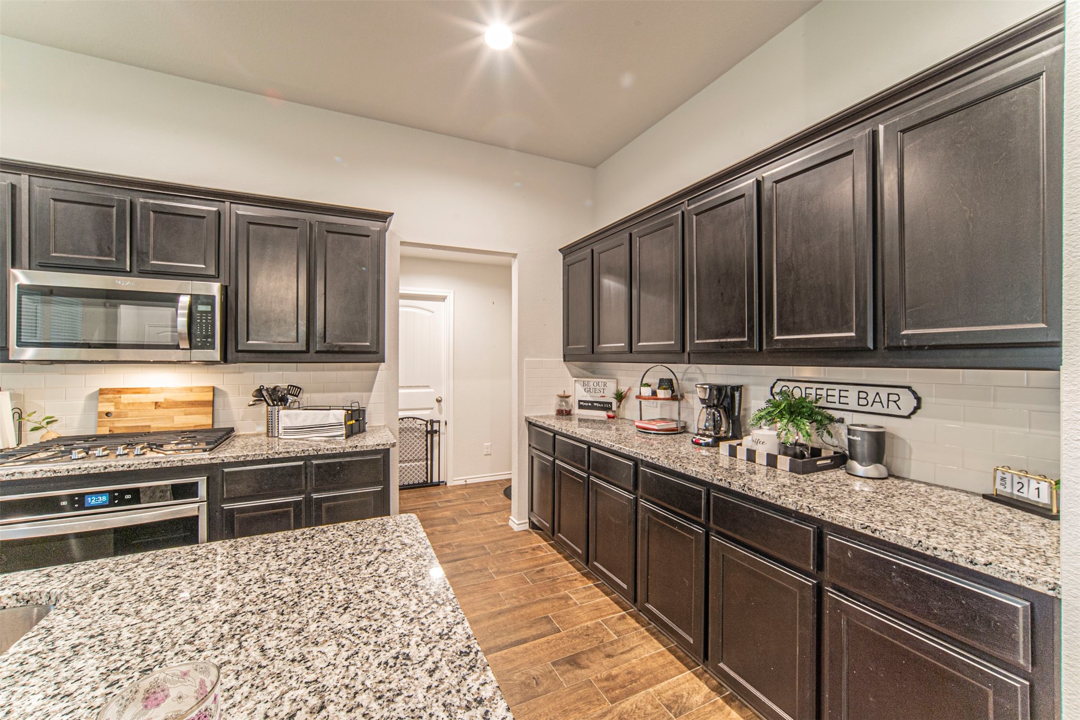 1338 Winding Hollow Drive Grand Prairie TX 75052