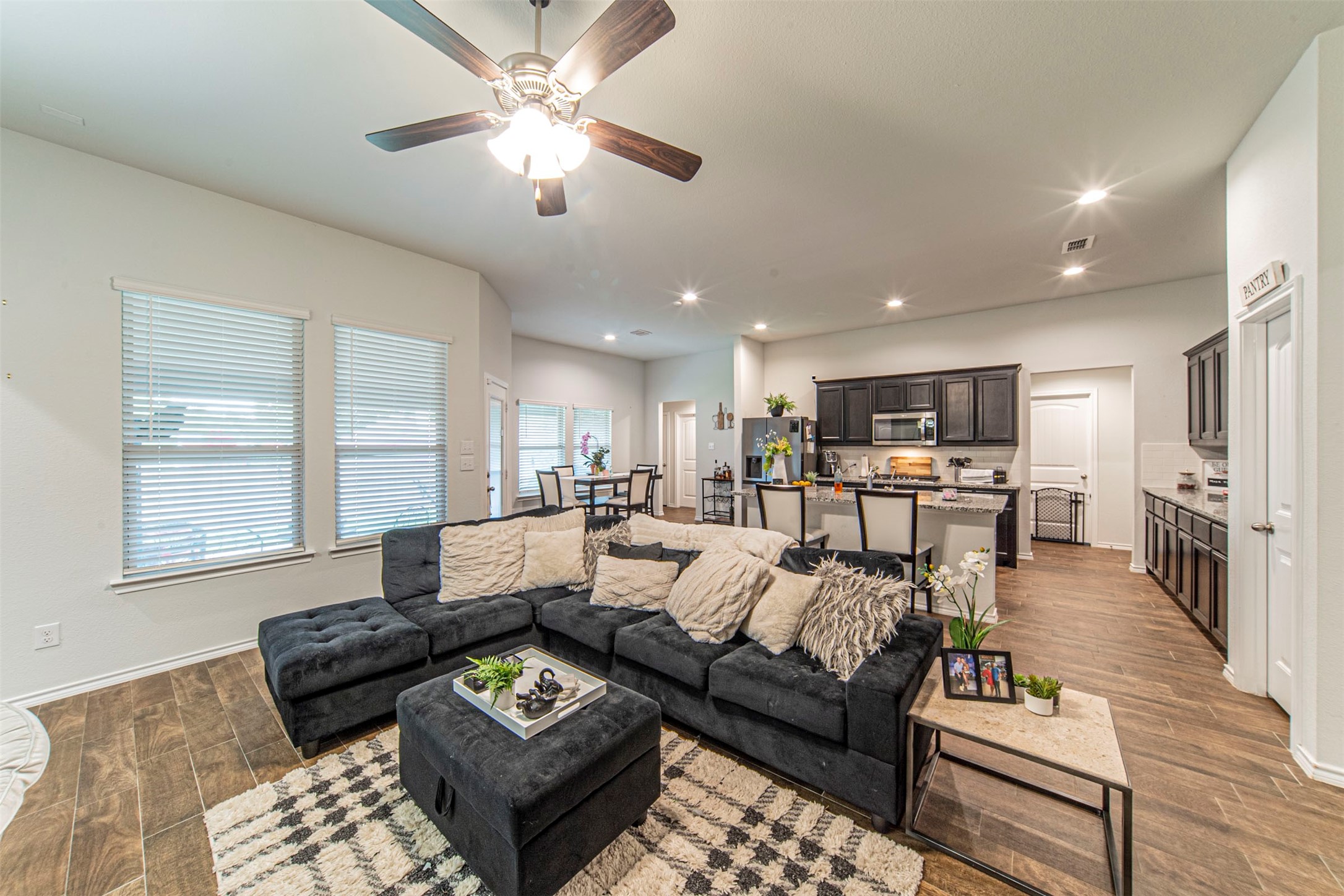 1338 Winding Hollow Drive Grand Prairie TX 75052