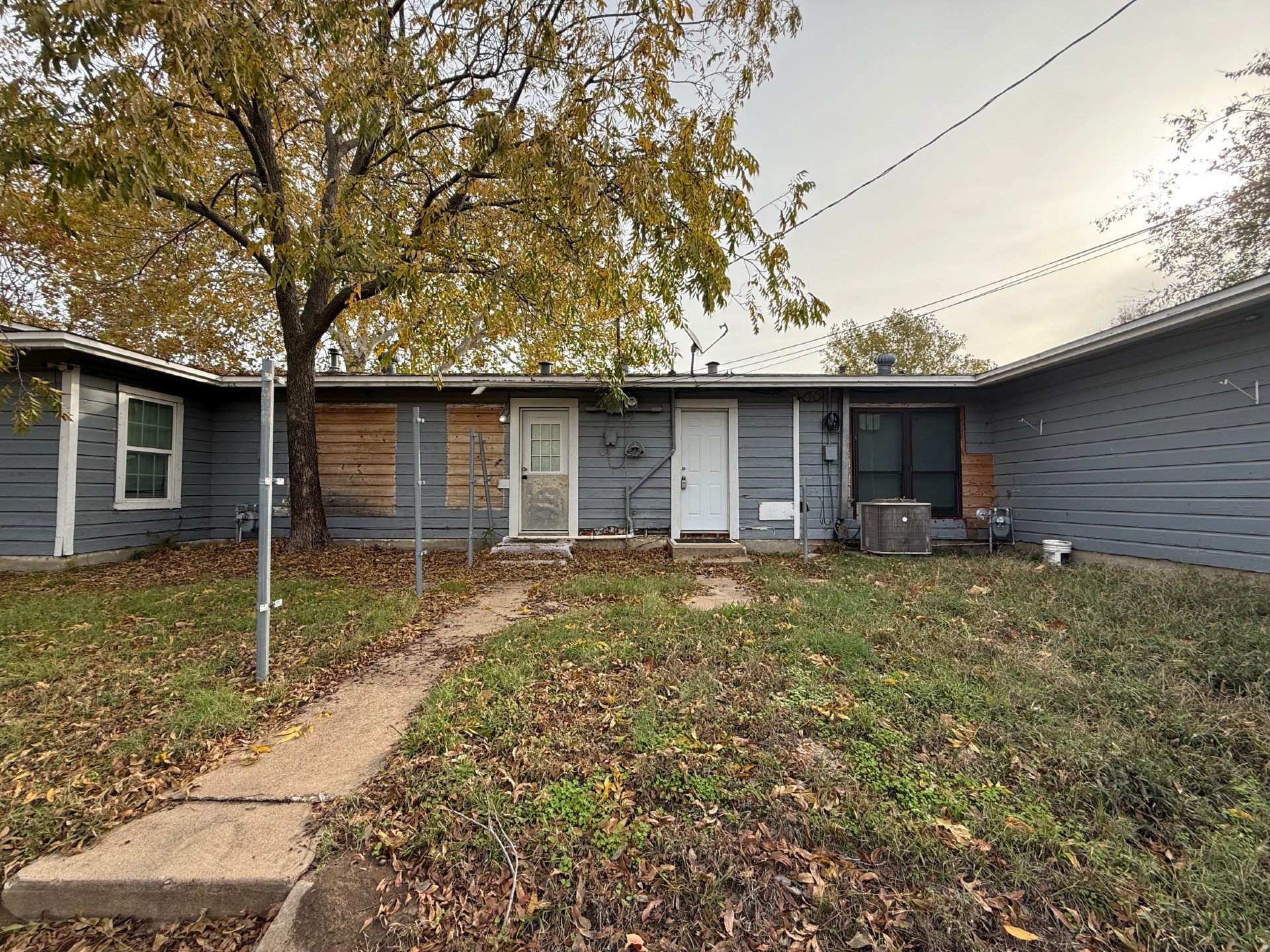 17 Macarthur Drive Denison TX 75020