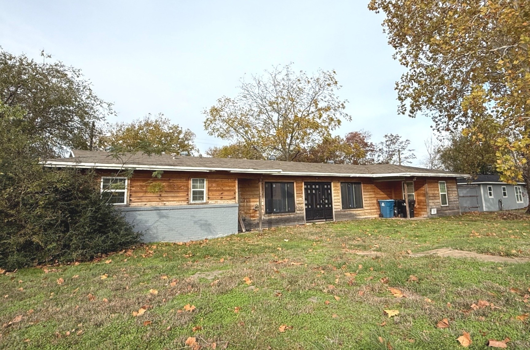17 Macarthur Drive Denison TX 75020