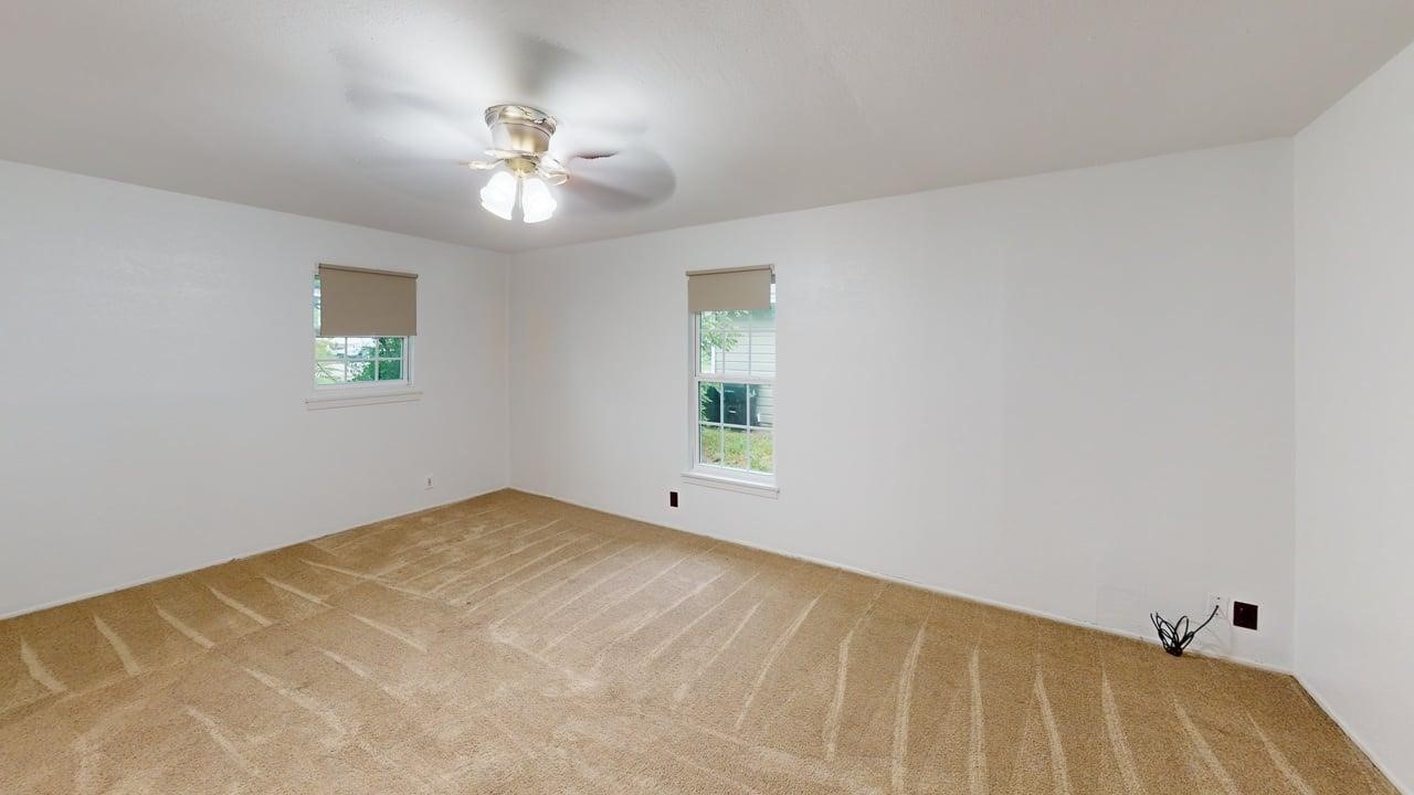 17 Macarthur Drive Denison TX 75020