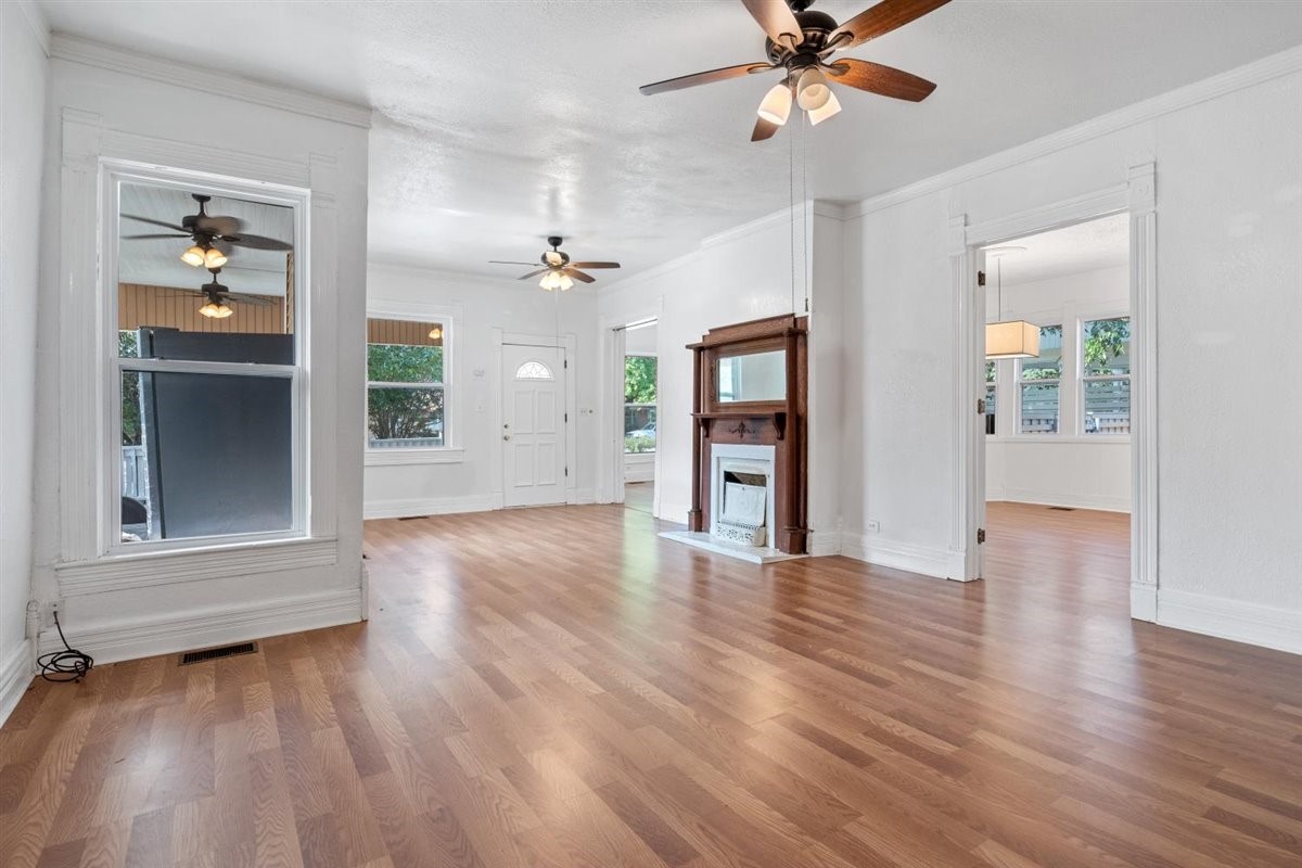 1123 W Gandy Street Denison TX 75020