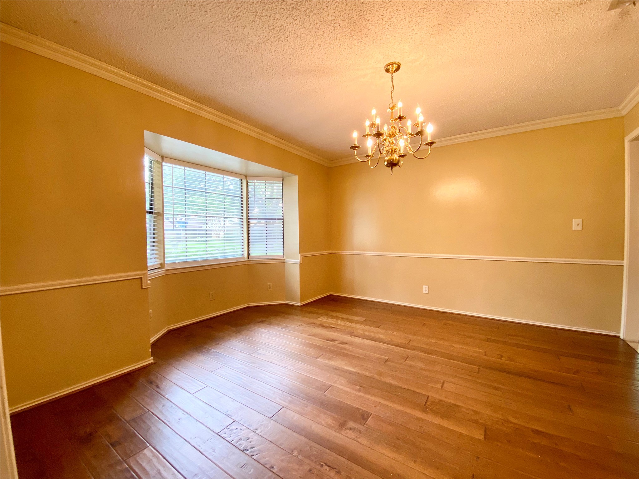 223 Woodcrest Drive Richardson TX 75080