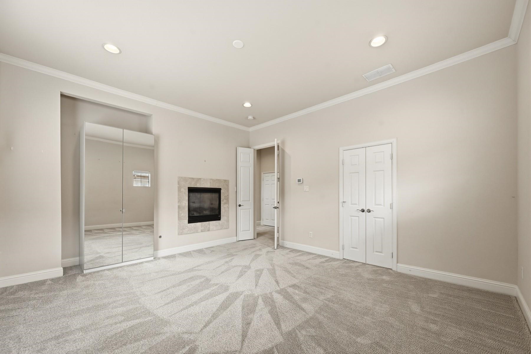 1020 Pavillion Street Dallas TX 75204