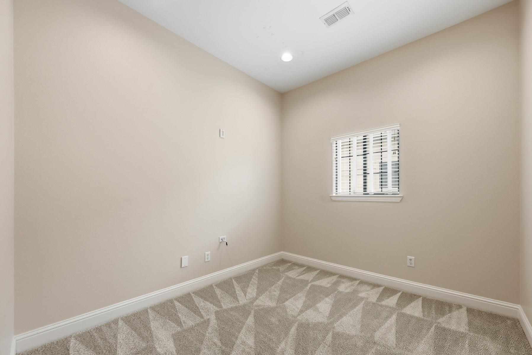 1020 Pavillion Street Dallas TX 75204