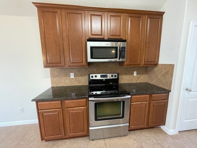 1601 White Willow Lane Arlington TX 76002
