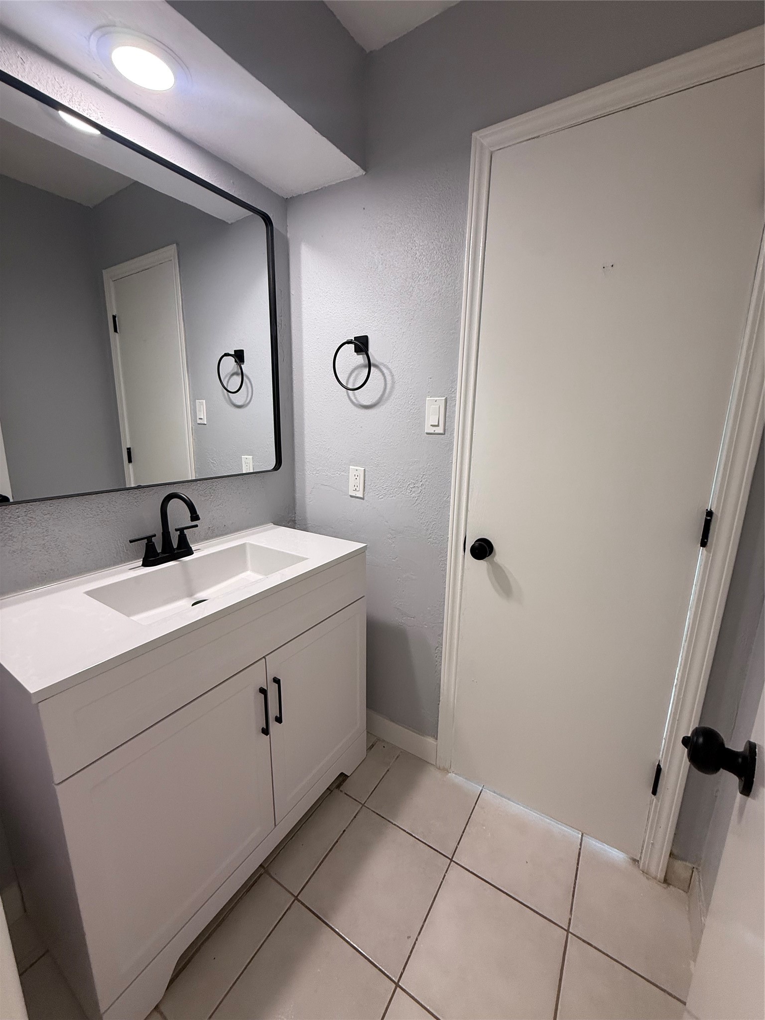 2742 Saint George Place Arlington TX 76015
