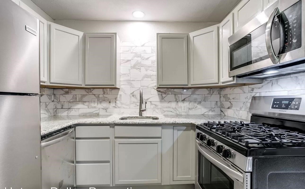 4031 Cole Avenue Dallas TX 75204