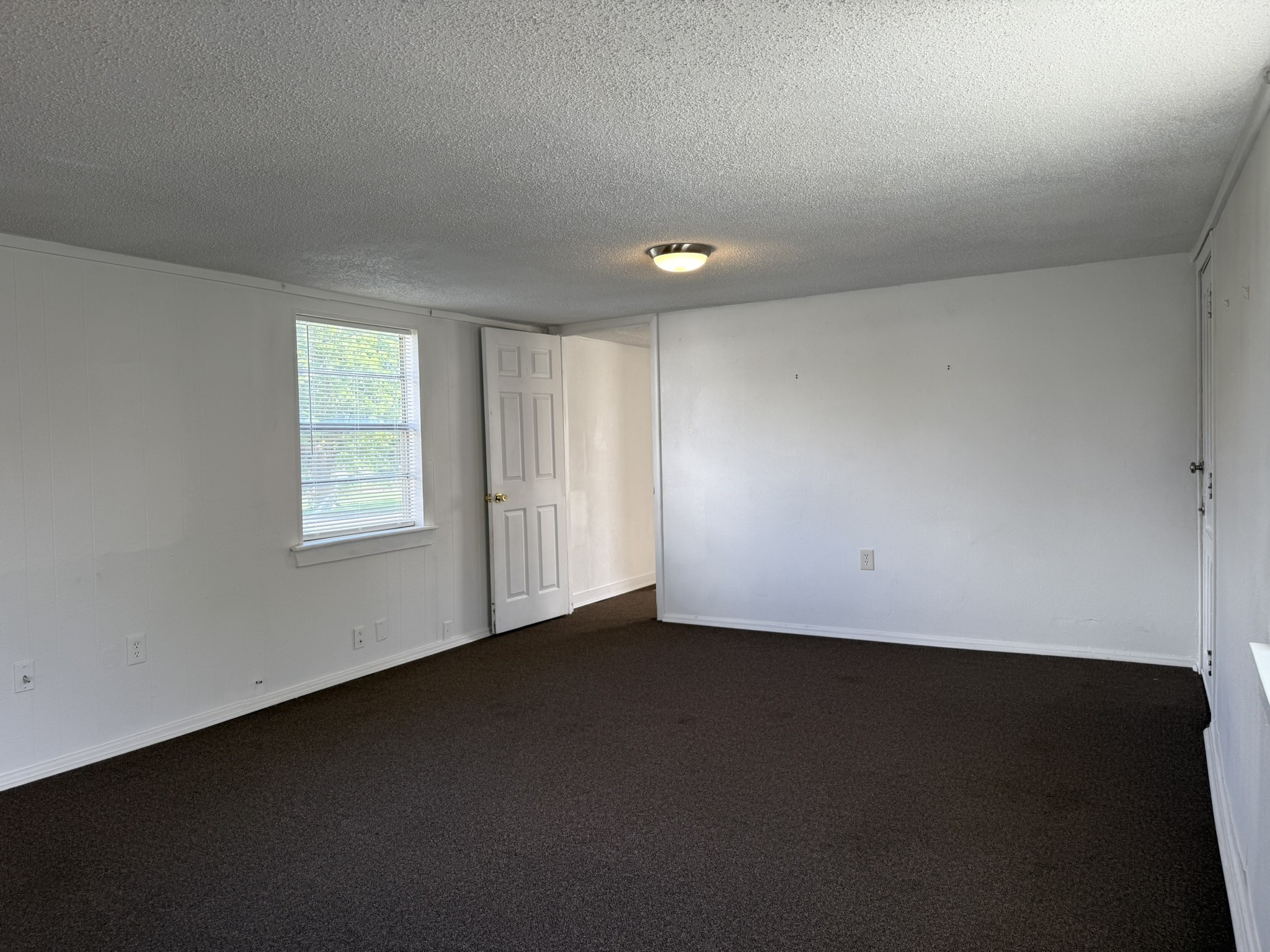 10604 County Road 1020 Burleson TX 76028