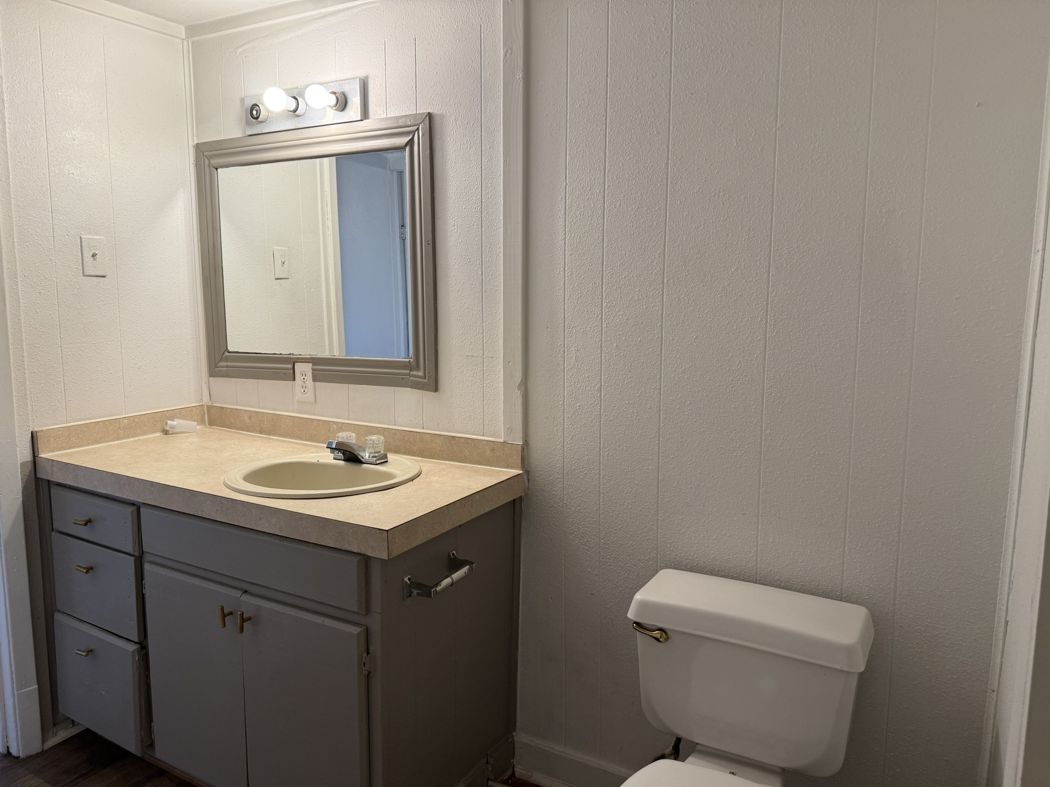 10604 County Road 1020 Burleson TX 76028