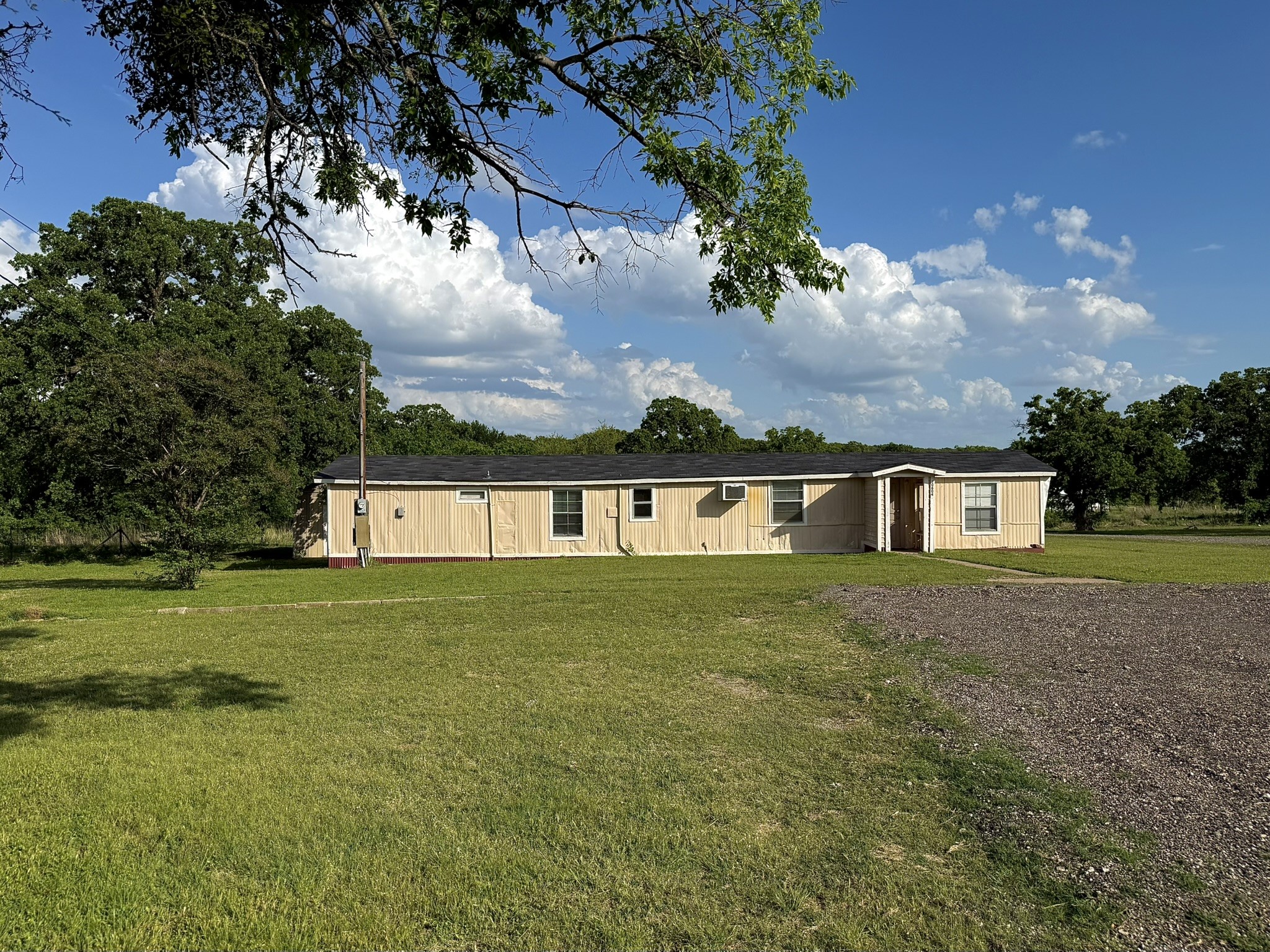 10604 County Road 1020 Burleson TX 76028