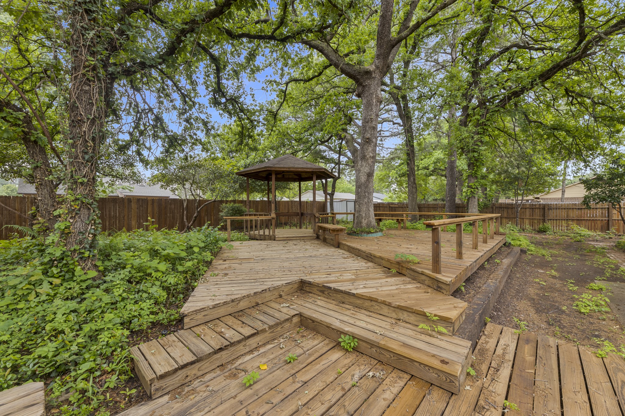 5622 Woodhollow Drive Arlington TX 76016