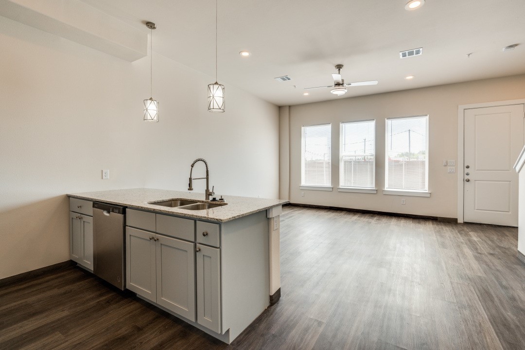 710 Benge Drive Arlington TX 76013
