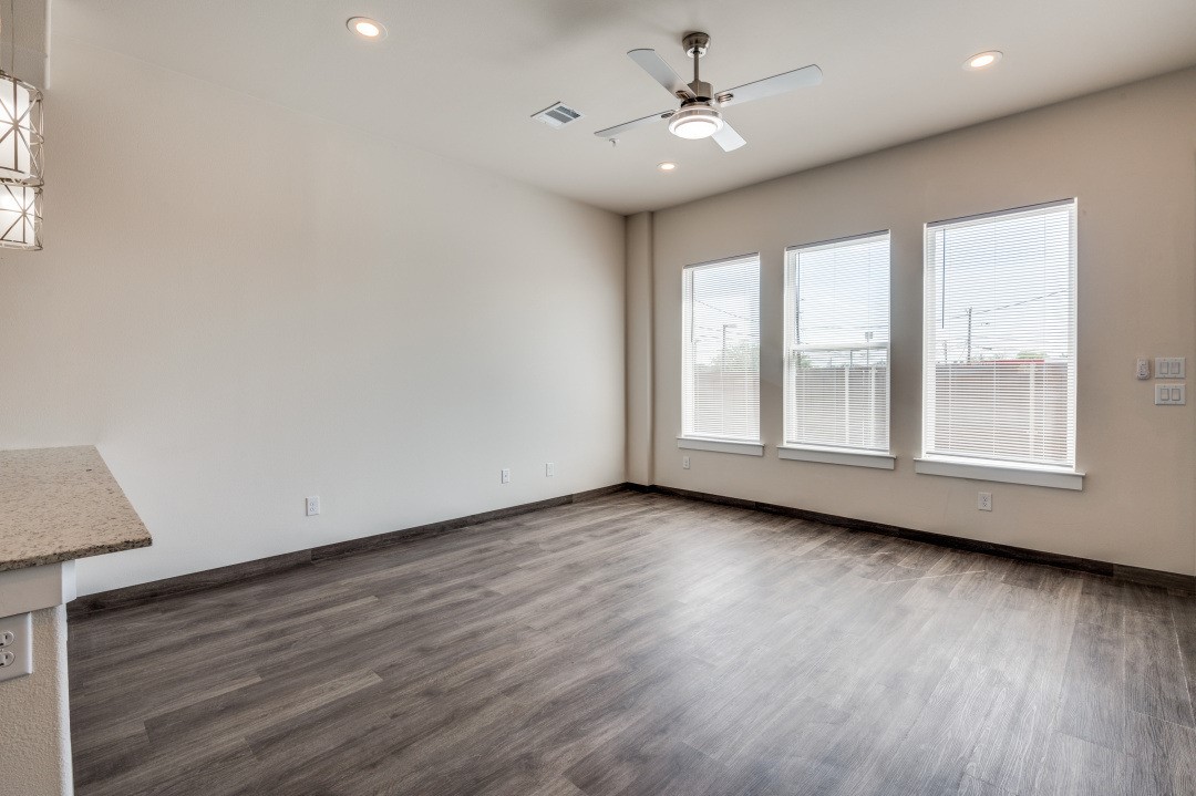 710 Benge Drive Arlington TX 76013
