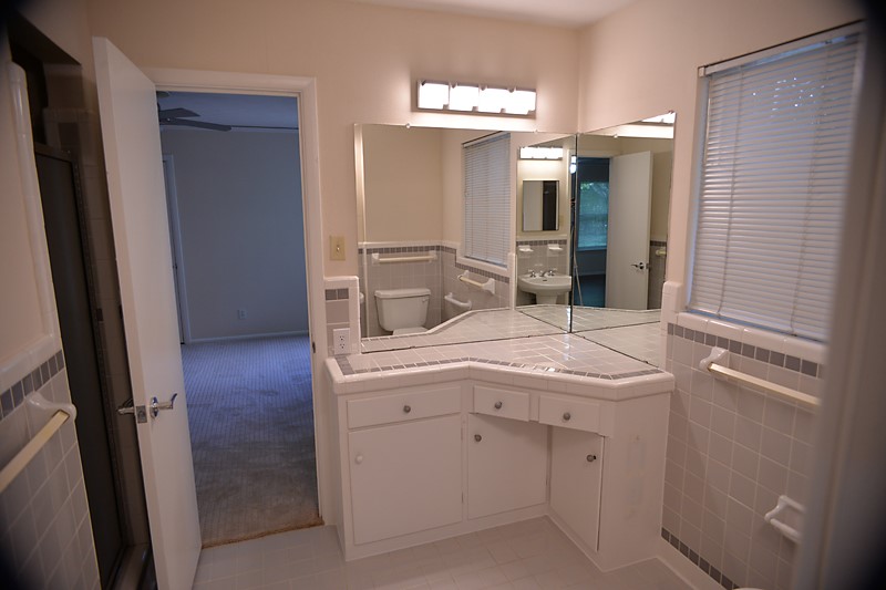 7431 Midbury Drive Dallas TX 75230