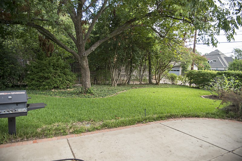7431 Midbury Drive Dallas TX 75230